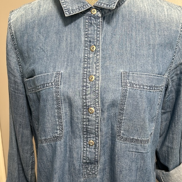 Talbots Adjustable Long Sleeve Distressed Denim Detailed Popover Tunic Top Sz L - Picture 3 of 11
